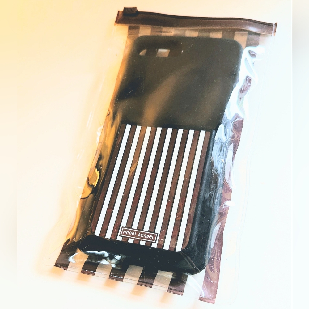 Henri Bendel Black Silicone Phone Case with Card Pocket - iPhone 7+/8+